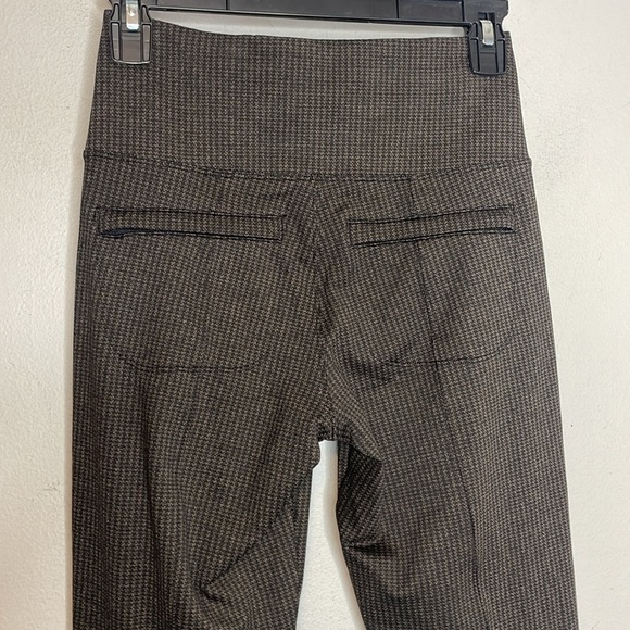Athleta | Delancey Houndstooth Leggings Brown Black Size XS - Picture 6 of 9